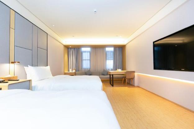 ji hotel wuxi outang vocational education par