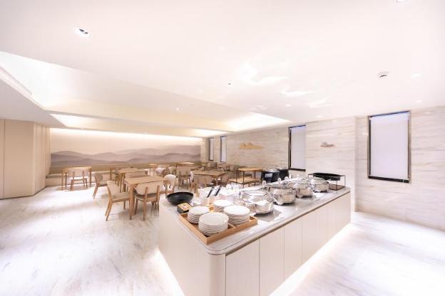 ji hotel wuxi outang vocational education par