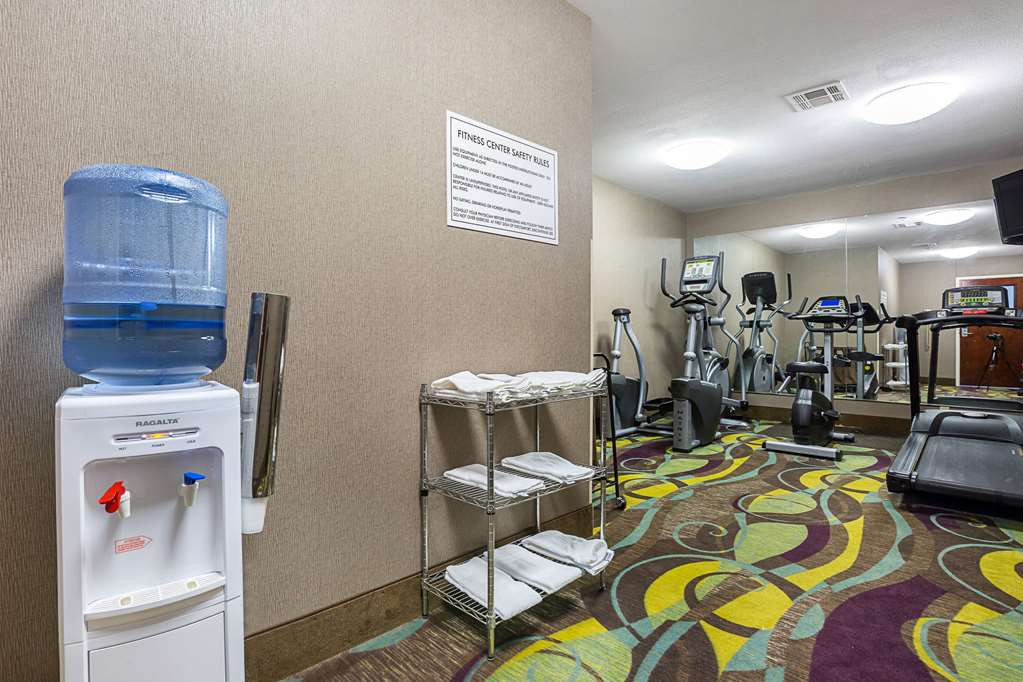 super 8 by wyndham alexandria la