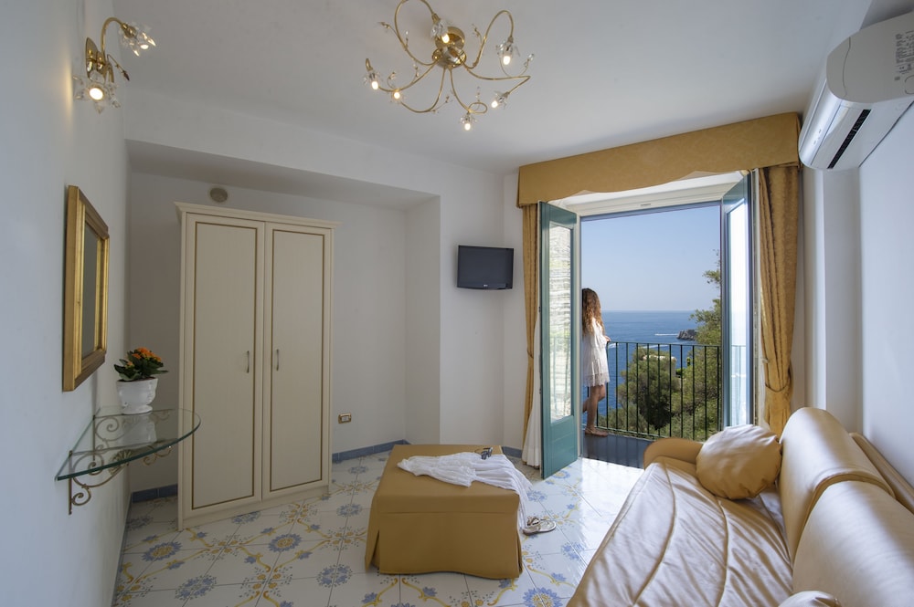 hotel villa maria pia