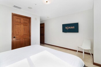 roami at the current