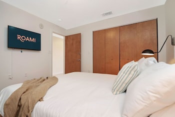 roami at the current