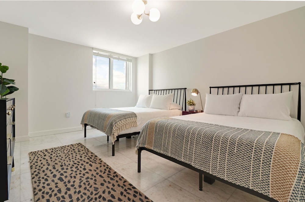 roami at the current