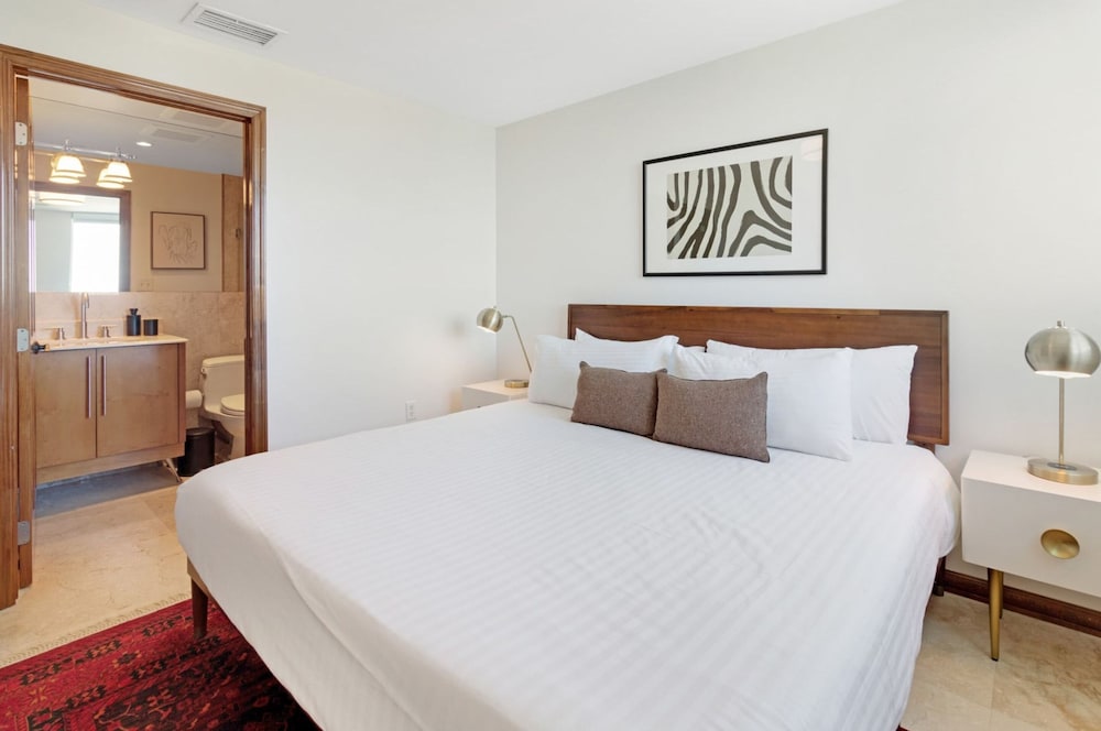 roami at the current