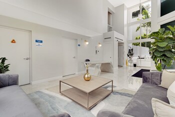 roami at the current