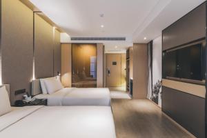 atour hotel shaoxing shangyu e travel town