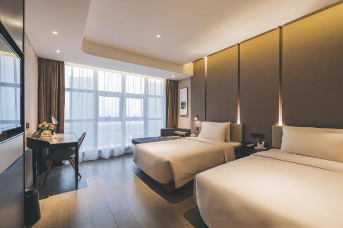 atour hotel shaoxing shangyu e travel town