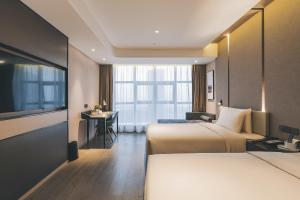 atour hotel shaoxing shangyu e travel town