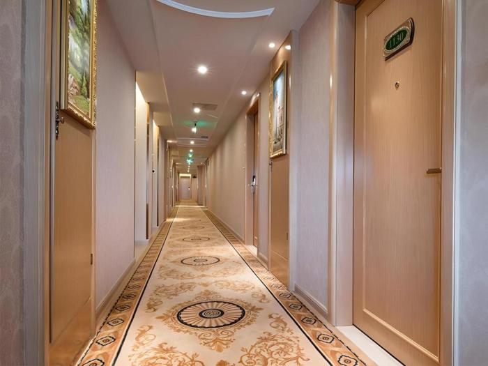 vienna hotel chengdu shuxi road jewelry center