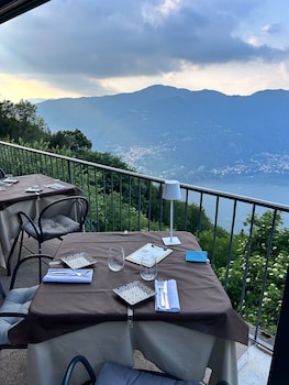 brunate