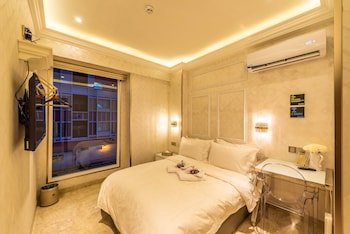 ac residence