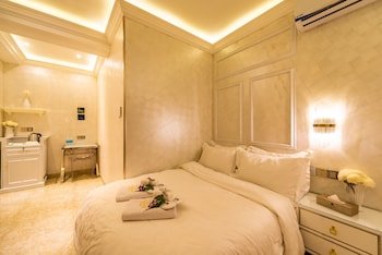ac residence