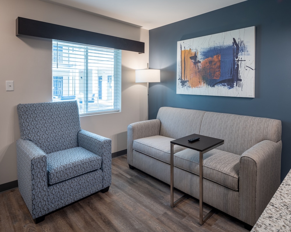 stay apt suites alexandria fort belvoir