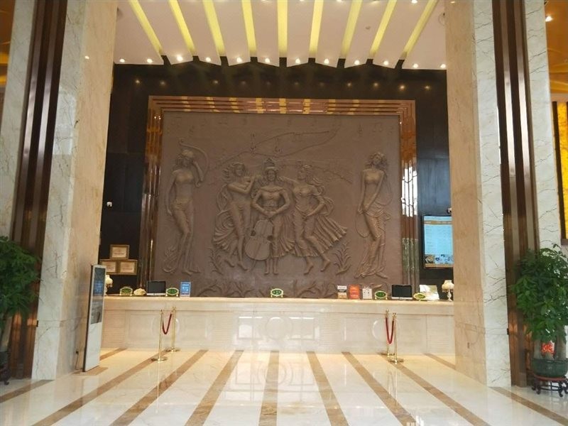 vienna international hotel dongcheng building lanzhu east road pingshan shenzhen