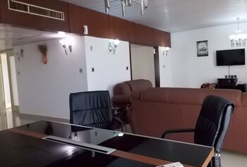 Premier Hotel,,3 star