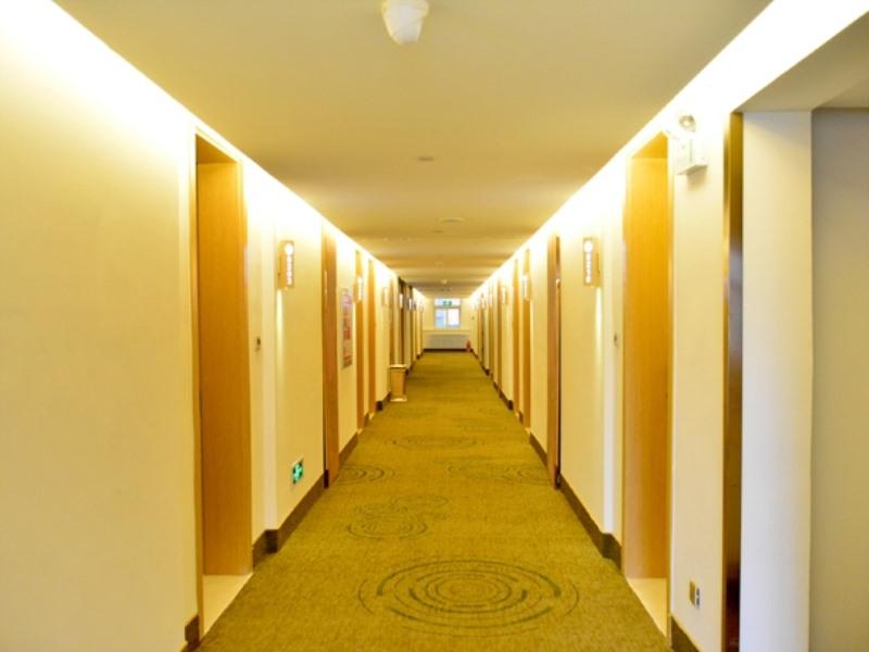 greentree inn taiyuan metro jianhe station beigong express hotel