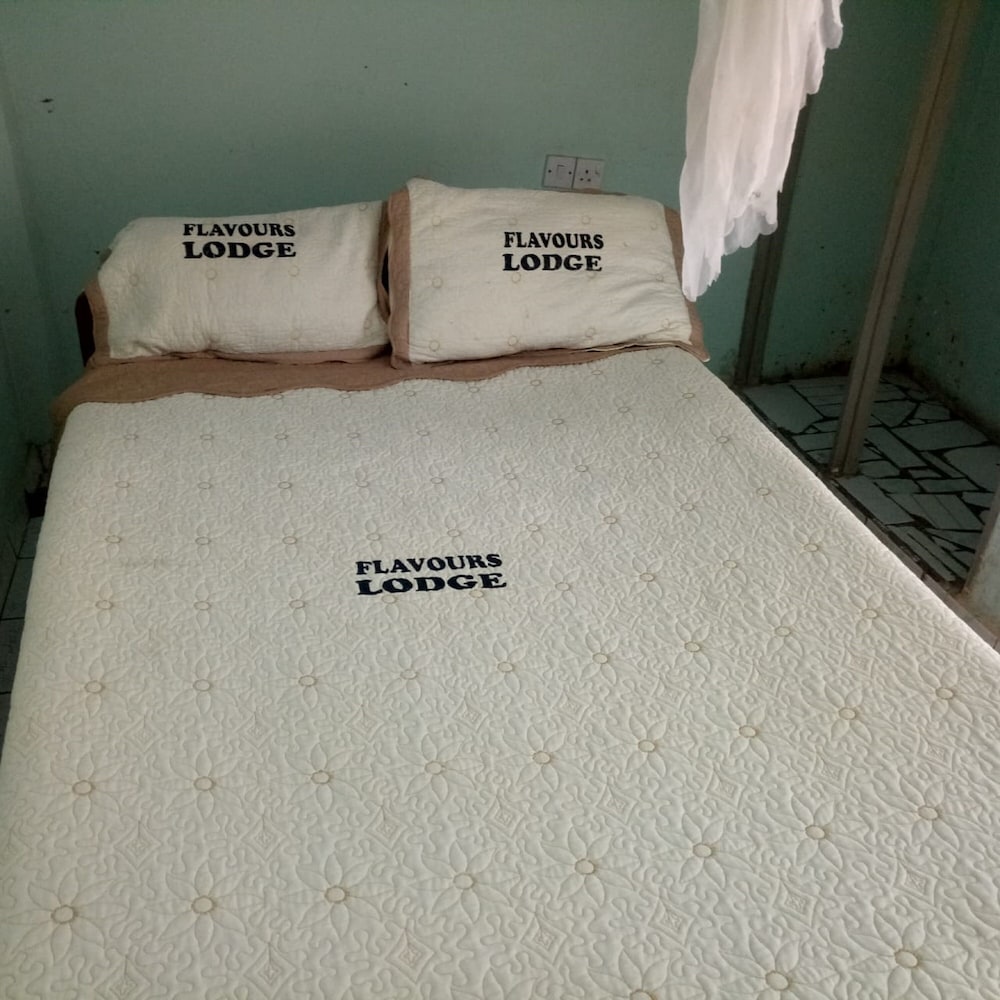 flavours lodge