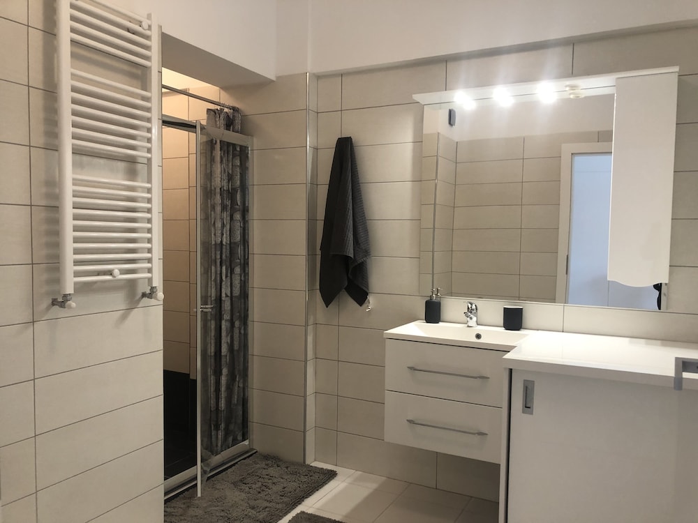 westpark2 one bedroom suite w5 lakeview