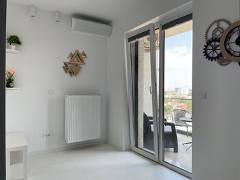 westpark2 one bedroom suite w5 lakeview