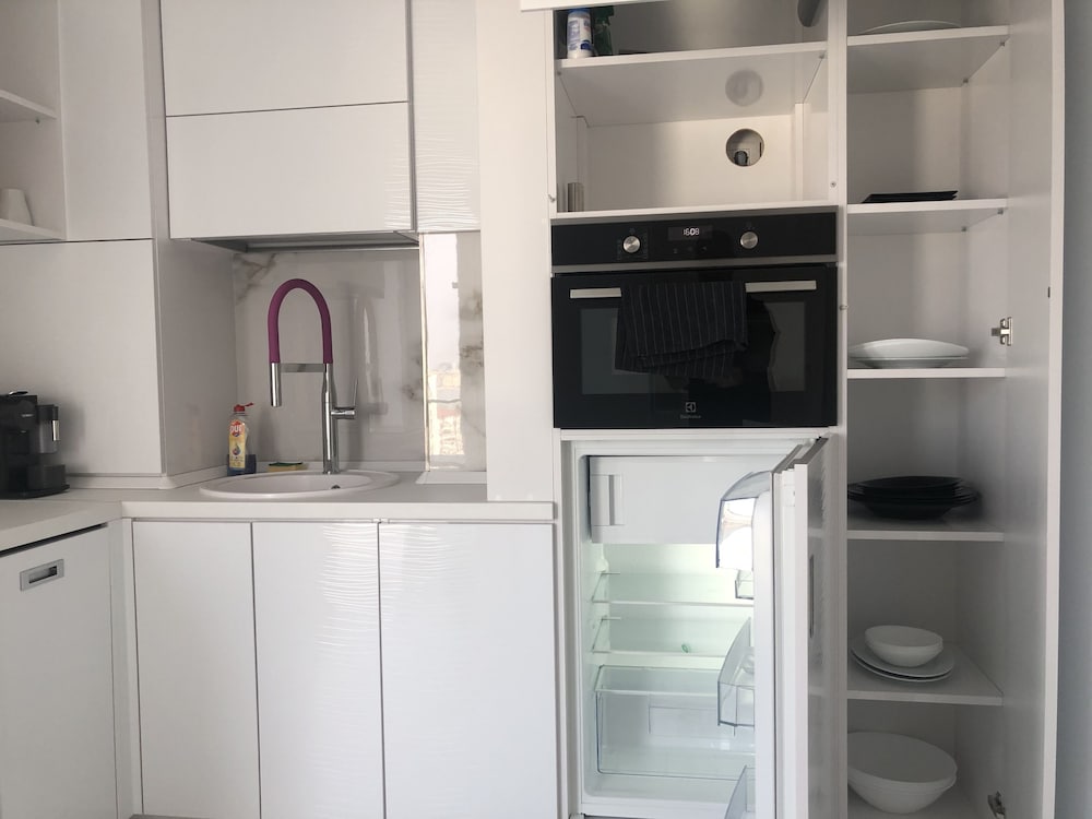 westpark2 one bedroom suite w5 lakeview