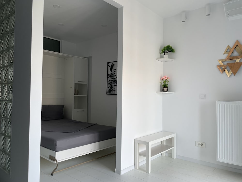 westpark2 one bedroom suite w5 lakeview