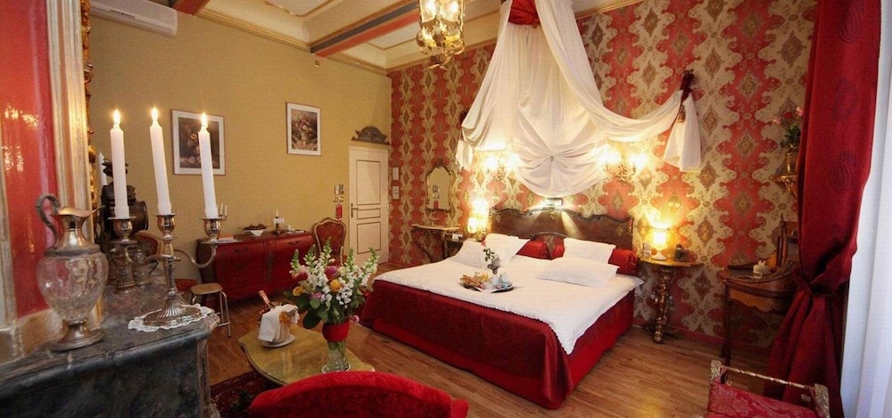 hotel renaissance de castres