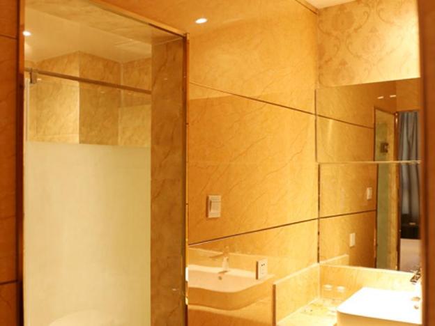 super 8 hotel hetian tuanjie square