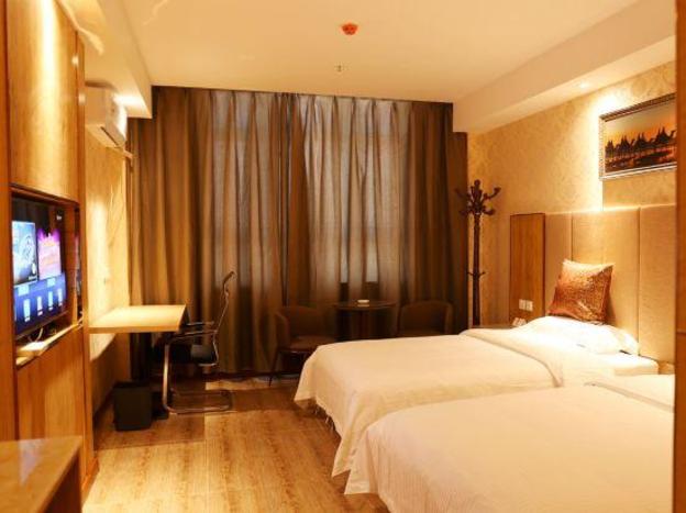 super 8 hotel hetian tuanjie square