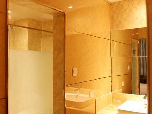 super 8 hotel hetian tuanjie square
