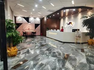 Borrman Hotel Huizhou Zhongkai Bus Station,,3 star