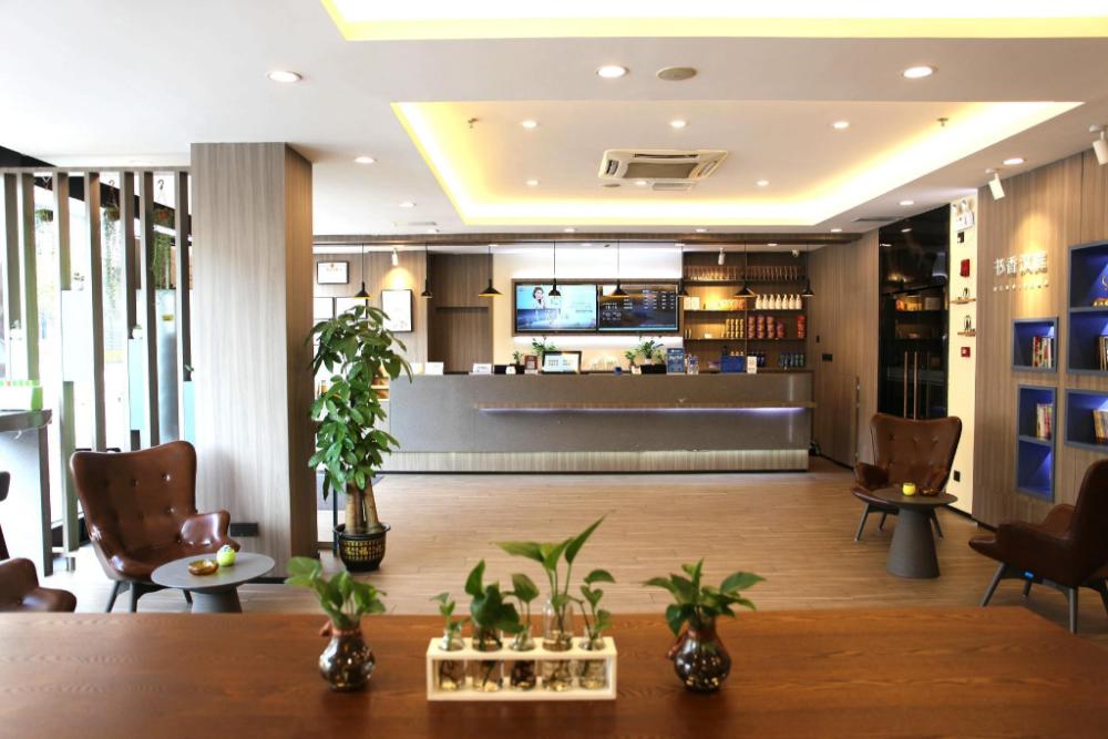 hanting hotel nanchang honggutan cuiyuan road subw