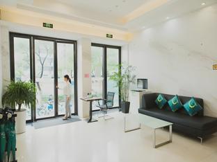 city comfort inn nanchang bayi square metro station