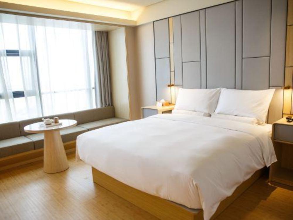 ji hotel nanchang university qianhu