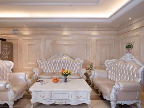 vienna hotel east plaza of wuhan high speed railway station