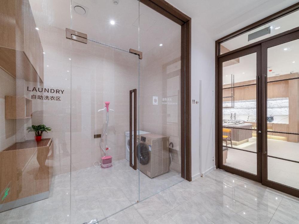 hanting premium hotel youjia wuhan etouwan metro station