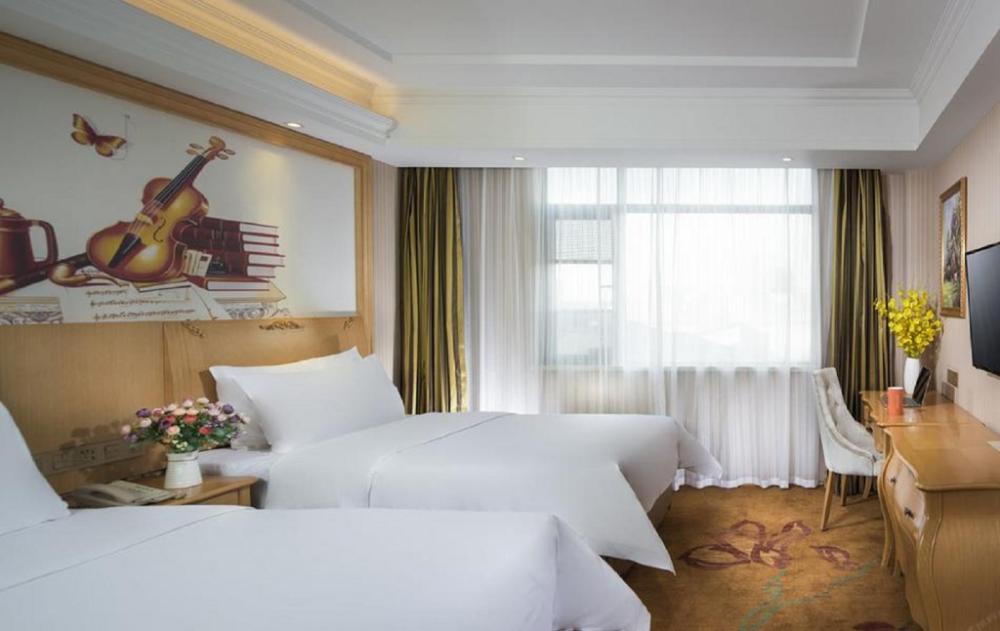 vienna hotel wuhan happy valley renhe metro station