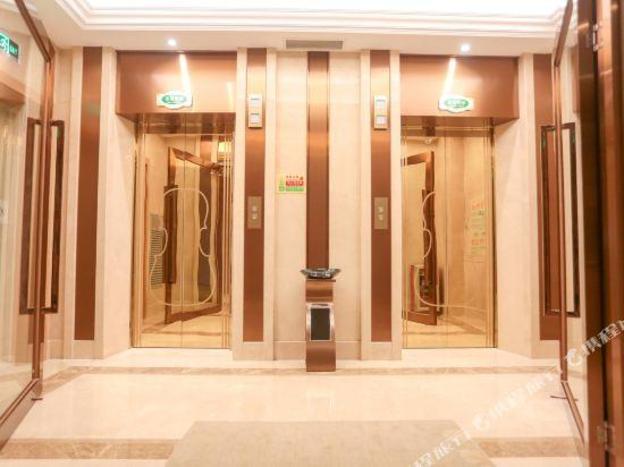 vienna international hotel wuhan polar ocean world