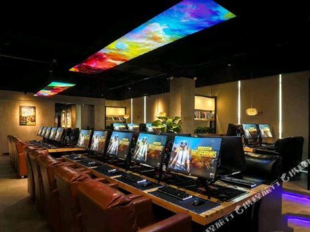 vienna international hotel wuhan polar ocean world