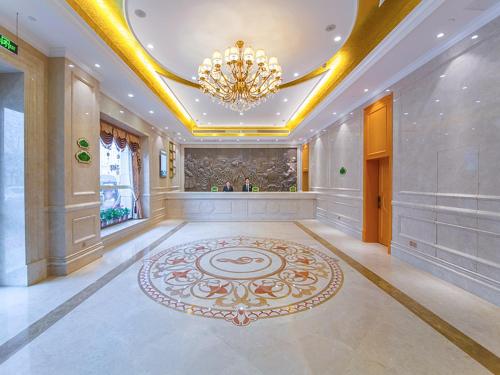 vienna hotel wuhan xingye road shiqiao metro station