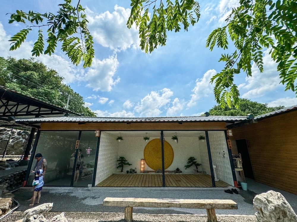 hu ye resort
