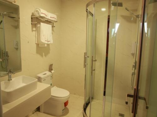 shell xinyang huangchuan county station hotel