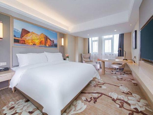 vienna international hotel yichang east railway station