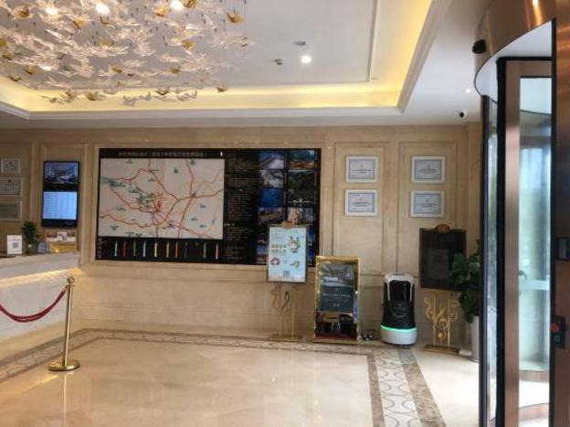 vienna international hotel yichang east railway station
