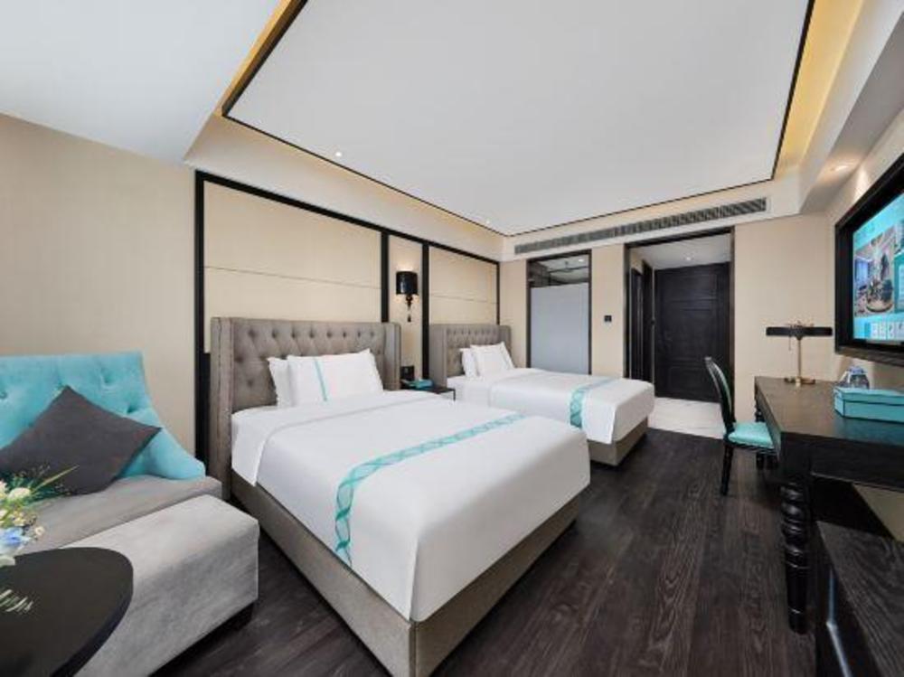 xana hotelle zhongshan busterminal