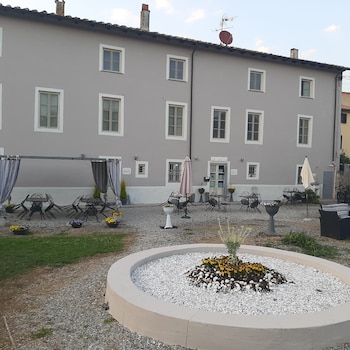 lucca