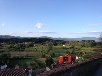 lucca