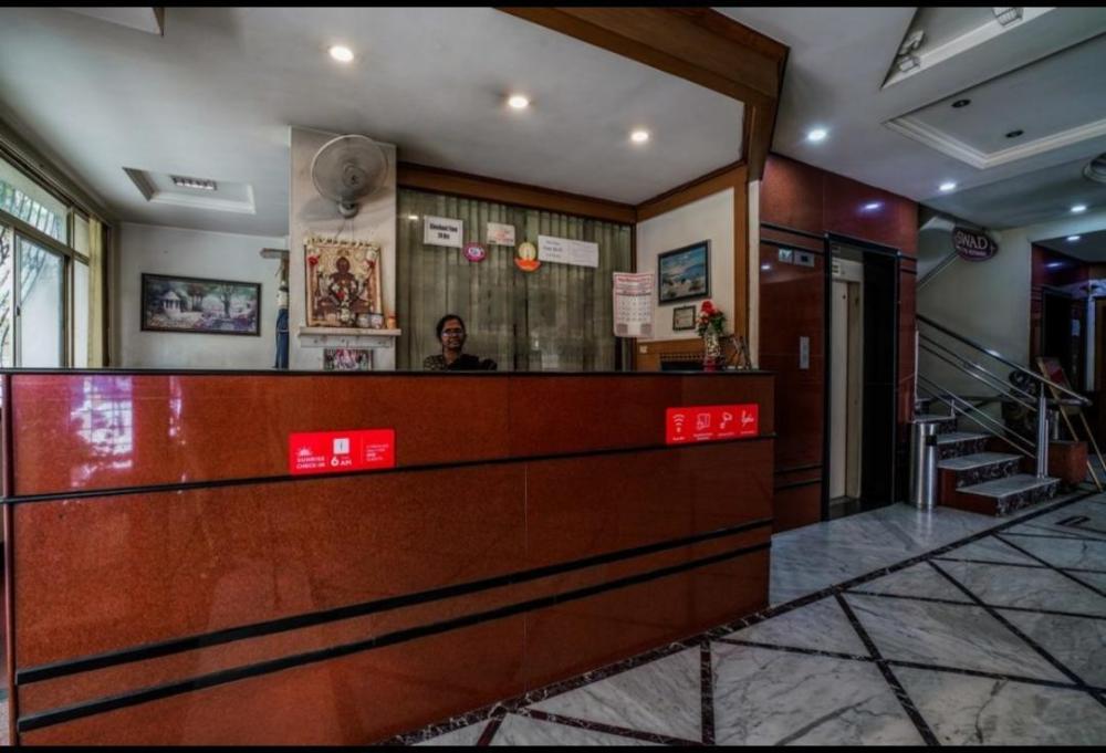 hotel tara international