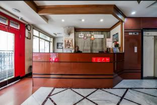 hotel tara international