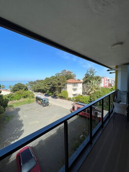 deluxe beach residence