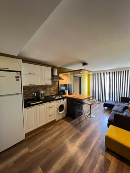 deluxe beach residence